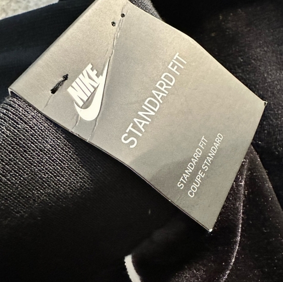 NWT Women's Nike Velour Joggers - Picture 4 of 9